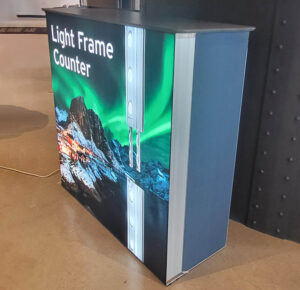 lada targowa Light Frame